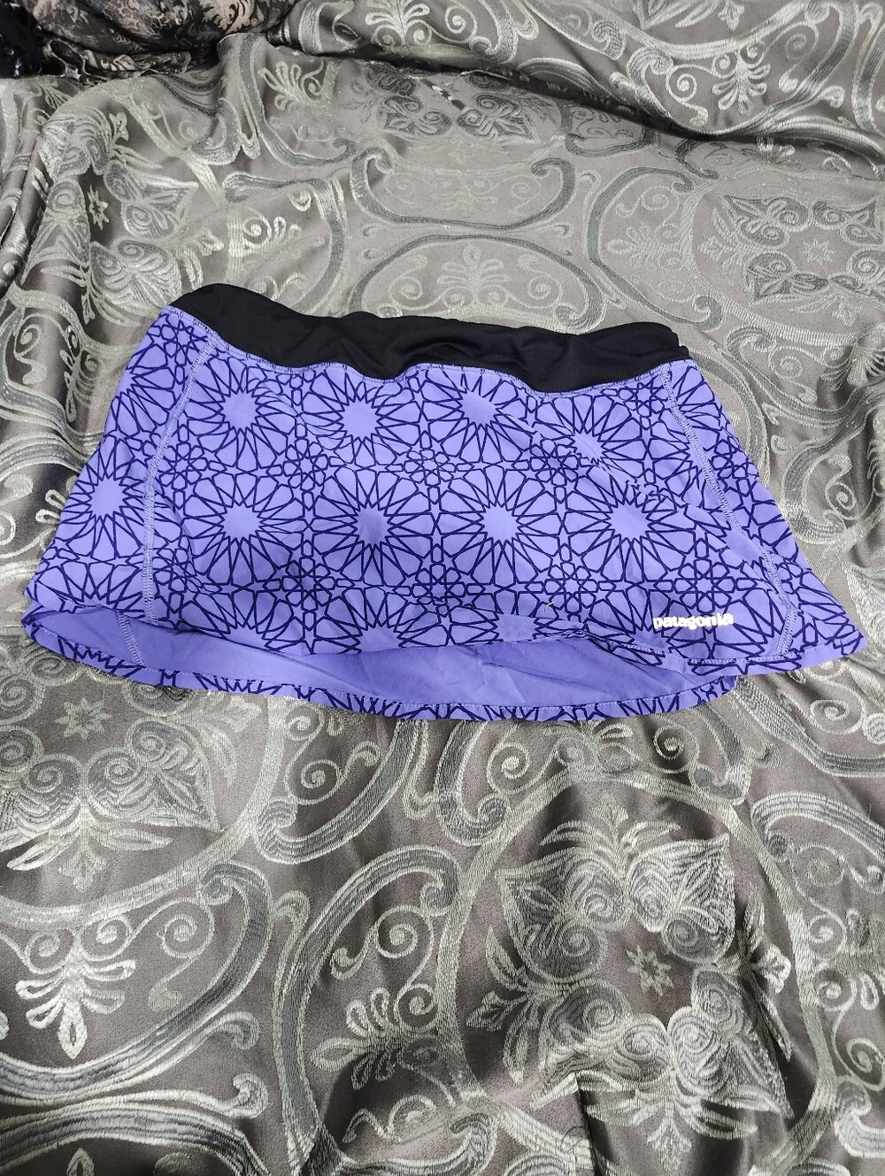 Patagoni Nine Trails Skort (Style #23455), purple Moroccan Stars Print Sz S